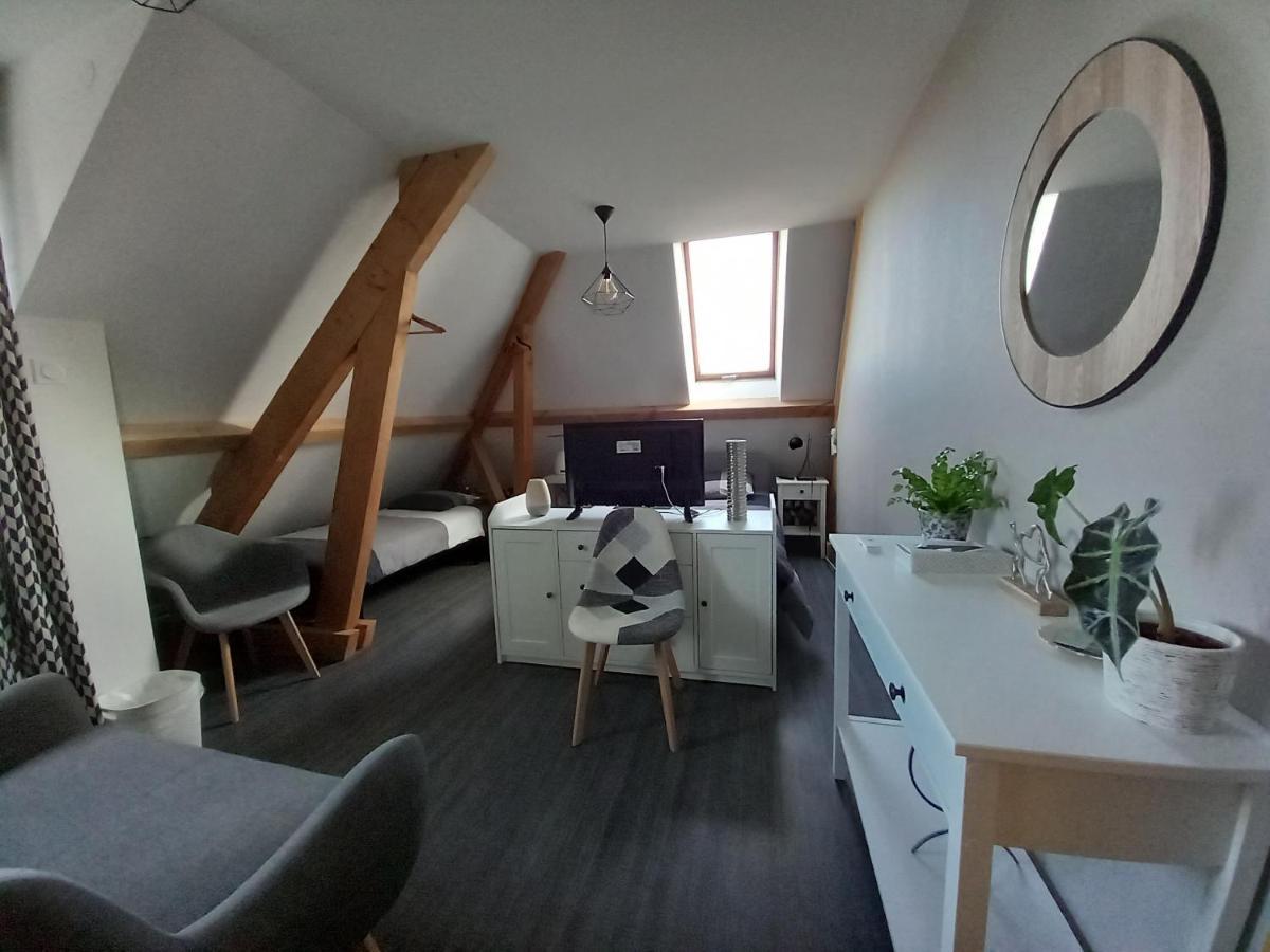 Au P'Tit Versailles Châtillon-sur-Seine 外观 照片