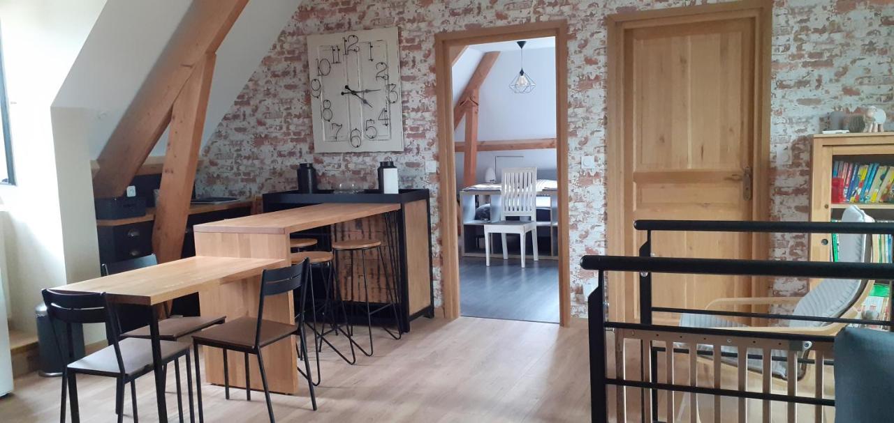 Au P'Tit Versailles Châtillon-sur-Seine 外观 照片